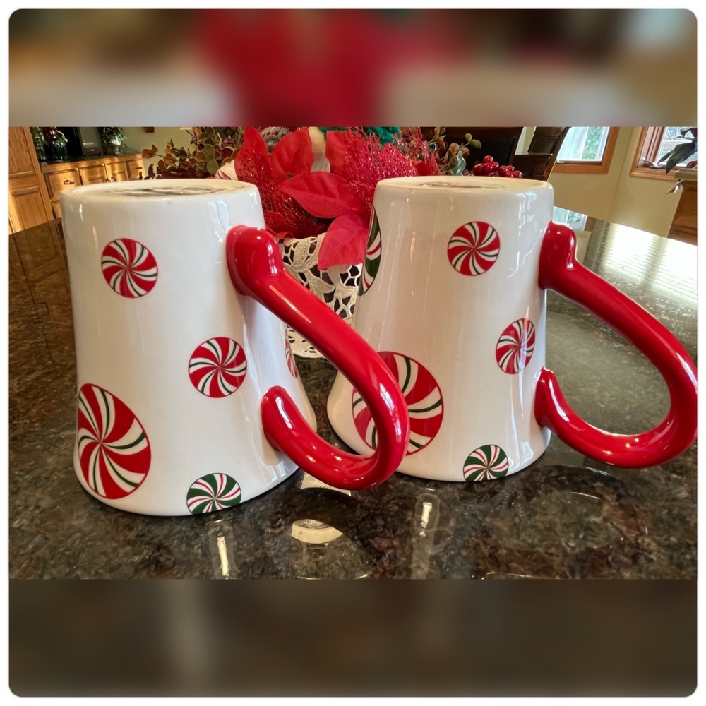 Pier 1-Hand Painted Pair of ‘Candy Cane’ Mugs-EUC!!! - Picture 2 of 6